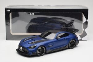 Mercedes AMG GT C190 Black Series Spectral Blue Magno Minichamps 1:18 155032021 Druckguss — Bild 6 von 6