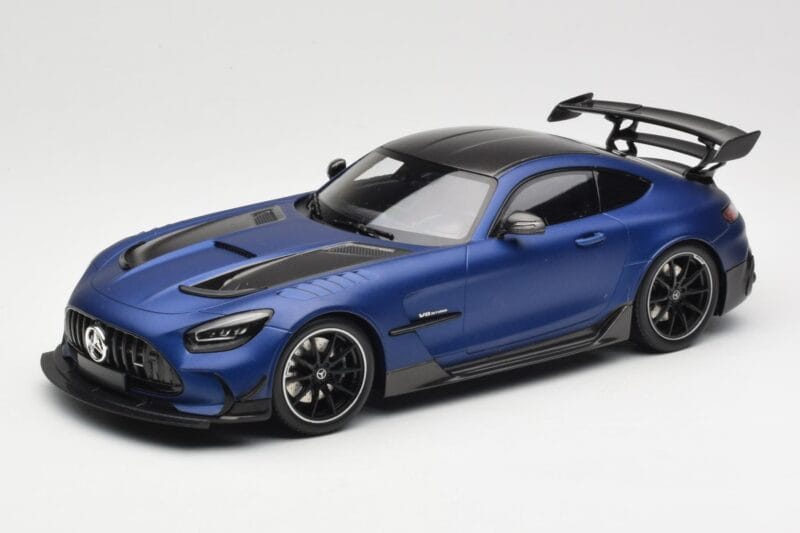 Mercedes AMG GT C190 Black Series Spectral Blue Magno Minichamps 1:18 155032021 Druckguss
