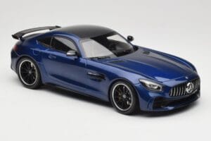 Mercedes AMG GT R C190 AMG Solarbeam Yellow Metallic Minichamps 1:18 155036022 Druckguss — Bild 4 von 6