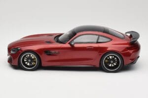 Mercedes AMG GT R C190 Jupiter Red Metallic Minichamps 1:18 155036027 Druckguss — Bild 3 von 6