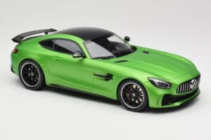 Mercedes AMG GT R C190 Matt Grün Minichamps 1:18 155036020 Druckguss — Bild 4 von 6