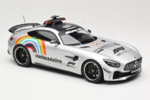 Mercedes AMG GT R C190 Safety Car F1 2020 Minichamps 1:18 155036092 Druckguss — Bild 4 von 6