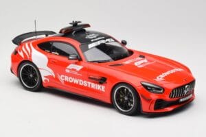 Mercedes AMG GT R C190 Safety Car F1 2021 Minichamps 1:18 155036095 Druckguss — Bild 4 von 6