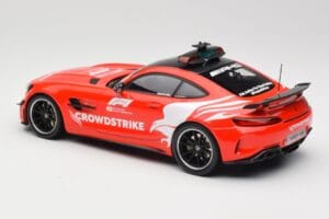 Mercedes AMG GT R C190 Safety Car F1 2021 Minichamps 1:18 155036095 Druckguss — Bild 5 von 6