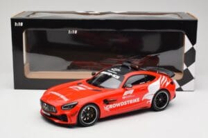 Mercedes AMG GT R C190 Safety Car F1 2021 Minichamps 1:18 155036095 Druckguss — Bild 6 von 6