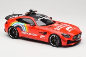 Mercedes AMG GT R C190 Safety Car F1 Mugello GP 2020 Minichamps 1:18 155036094 Druckguss — Bild 4 von 6