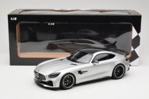 Mercedes AMG GT R C190 Silber Minichamps 1:18 155036025 Druckguss — Bild 6 von 6