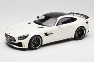 Mercedes AMG GT R C190 Weiß Metallic Minichamps 1:18 155036028 Druckguss