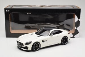 Mercedes AMG GT R C190 Weiß Metallic Minichamps 1:18 155036028 Druckguss — Bild 6 von 6