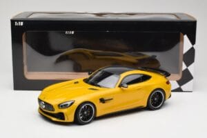 Mercedes AMG GT R C190 Gelb Minichamps 1:18 155036021 Druckguss — Bild 6 von 6