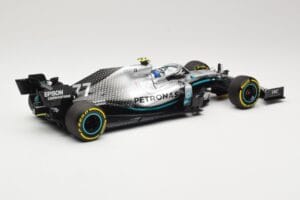 Mercedes AMG Petronas Motorsport W10 #77 V. Bottas 2nd Place Chinese GP 2019 Minichamps 1:18 110190377 Druckguss — Bild 2 von 6
