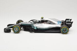 Mercedes AMG Petronas W09 #77 V. Bottas F1 2018 Minichamps 1:18 110180077 Druckguss — Bild 3 von 6