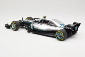 Mercedes AMG Petronas W09 #77 V. Bottas F1 2018 Minichamps 1:18 110180077 Druckguss — Bild 5 von 6