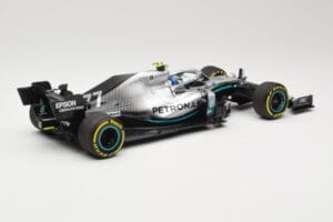Mercedes AMG Petronas W10 #77 V. Bottas F1 2019 Minichamps 1:18 110190077 Druckguss — Bild 2 von 6