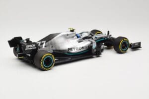 Mercedes AMG Petronas W10 #77 V. Bottas Winner USA GP 2019 Minichamps 1:18 110191877 Druckguss — Bild 2 von 6