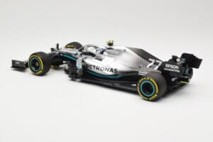 Mercedes AMG Petronas W10 #77 V. Bottas Winner USA GP 2019 Minichamps 1:18 110191877 Druckguss — Bild 5 von 6