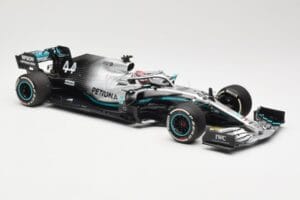 Mercedes AMG Petronas W10 EQ Power+ #44 L. Hamilton USA GP F1 World Champion 2019 Minichamps 1:18 110191844 Druckguss — Bild 5 von 7