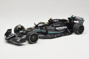 Mercedes AMG Petronas W14 E Performance #44 L. Hamilton Bahrain GP 2023 Minichamps 1:18 110230144 Druckguss