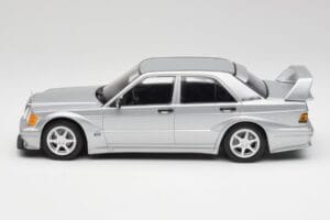 Mercedes 190E W201 2.5-16 EVO 2 Astral Silber Metallic Minichamps 1:18 155036101 Druckguss — Bild 3 von 6