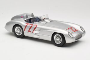 Mercedes 300 SLR W196S #722 S. Moss / D. Jenkinson Mille Miglia Winner 1955 Maisto 1:18 536887 Druckguss — Bild 6 von 8