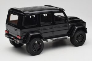 Mercedes Brabus G 500 4x4 Squared Schwarz GT Spirit 1:18 GT143 Resin — Bild 2 von 6