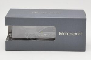 Mercedes C-Class C204 #8 R. Schumacher HWA DTM 2010 Minichamps 1:43 B66961414 Druckguss — Bild 4 von 4