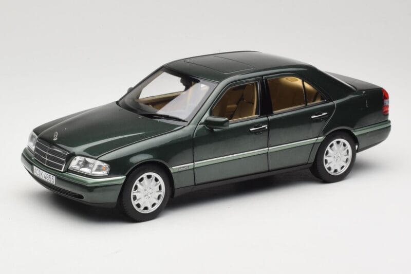 Mercedes C-Class W202 Malachite Green Norev 1:18 183372 Druckguss