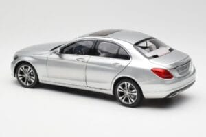 Mercedes C-Class W205 Iridium Silber Metallic Norev 1:18 B66960253 Druckguss — Bild 7 von 8