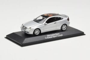 Mercedes C-Class W203 Sport Coupe Silber Minichamps 1:43 B66961916 Druckguss — Bild 2 von 4
