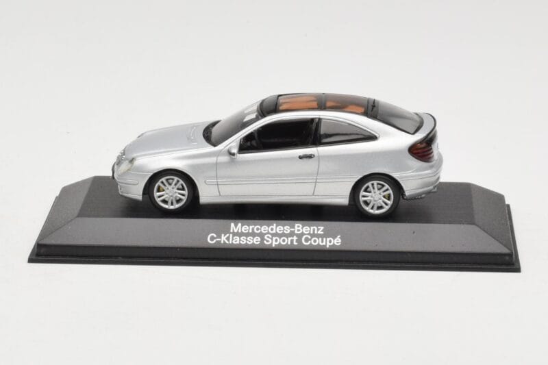 Mercedes C-Class W203 Sport Coupe Silber Minichamps 1:43 B66961916 Druckguss