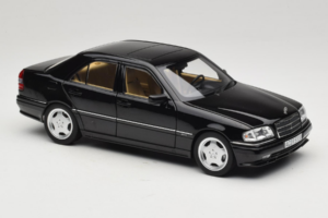 Mercedes C36 AMG W202 Obsidian Black Metallic Norev 1:18 183381 Druckguss — Bild 6 von 8