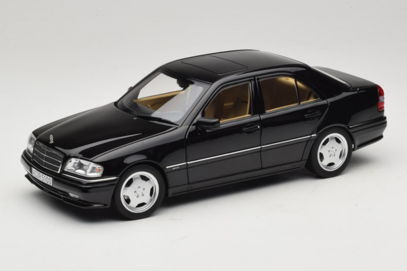 Mercedes C36 AMG W202 Obsidian Black Metallic Norev 1:18 183381 Druckguss