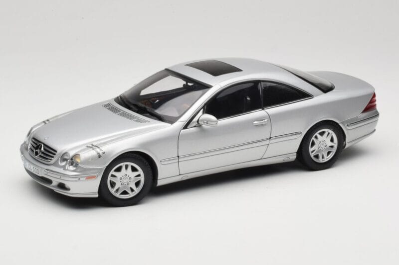 Mercedes CL 500 C215 Silber AUTOart 1:18 B66962152 Druckguss