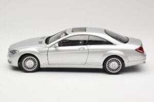 Mercedes CL-Class C216 Silber AUTOart 1:18 76164 Druckguss — Bild 4 von 8