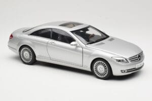 Mercedes CL-Class C216 Silber AUTOart 1:18 76164 Druckguss — Bild 6 von 8