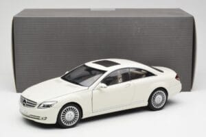 Mercedes CL500 C216 Calcit Weiß AUTOart 1:18 B66962341 Druckguss — Bild 8 von 8