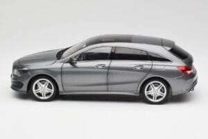Mercedes CLA C117 Mountain Grau Norev 1:18 B66960351 Druckguss — Bild 4 von 8