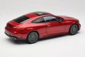 Mercedes CLE Coupe C236 Rot Norev 1:18 B66960596 Druckguss — Bild 3 von 8