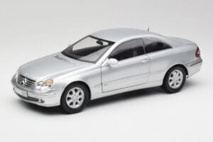 Mercedes CLK 500 C209 Silber Kyosho 1:18 B66962144 Druckguss