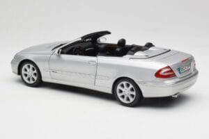 Mercedes CLK 500 Cabriolet Elegance A209 Silber Kyosho 1:18 B66962172 Druckguss — Bild 7 von 8