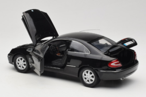 Mercedes CLK C209 Black Metallic Kyosho 1:18 B66962149 Druckguss — Bild 5 von 8