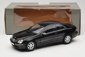Mercedes CLK C209 Black Metallic Kyosho 1:18 B66962149 Druckguss — Bild 8 von 8