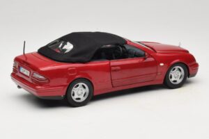 Mercedes CLK A208 Cabriolet Rot Anson 1:18 30338 Druckguss — Bild 3 von 8