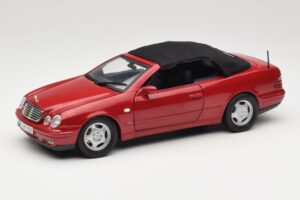 Mercedes CLK A208 Cabriolet Rot Anson 1:18 30338 Druckguss