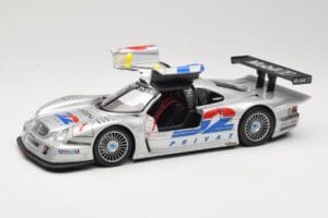 Mercedes CLK LM GT1 #1 AMG Mercedes K. Ludwig / R. Zonta FIA GT Championship 1998 Maisto 1:18 56053 Druckguss — Bild 2 von 8