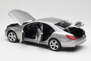 Mercedes CLS C218 Designo Alubeam Titanium Norev 1:18 B66961298 Druckguss — Bild 5 von 8