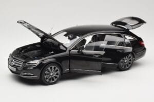 Mercedes CLS Shooting Brake X218 Obsidian Black Norev 1:18 B66960115 Druckguss — Bild 2 von 8