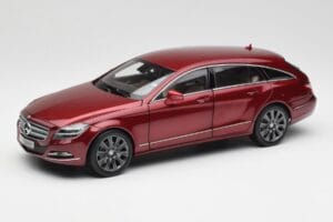 Mercedes CLS Shooting Brake X218 Thulite Rot Norev 1:18 B66960116 Druckguss