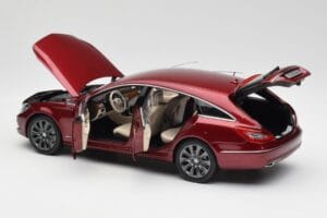 Mercedes CLS Shooting Brake X218 Thulite Rot Norev 1:18 B66960116 Druckguss — Bild 5 von 8