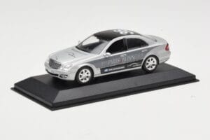 Mercedes E-Class W211 #36 Paris-Beijing 2006 Replacement Box Minichamps 1:43 B66962270-R Druckguss — Bild 2 von 4